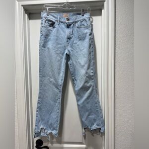 Mother Insider Crop step chew  size 28 worn a couple of times.